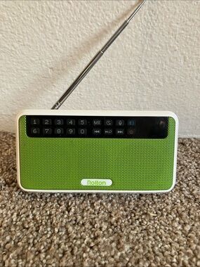Portable Bluetooth FM Speaker - Green